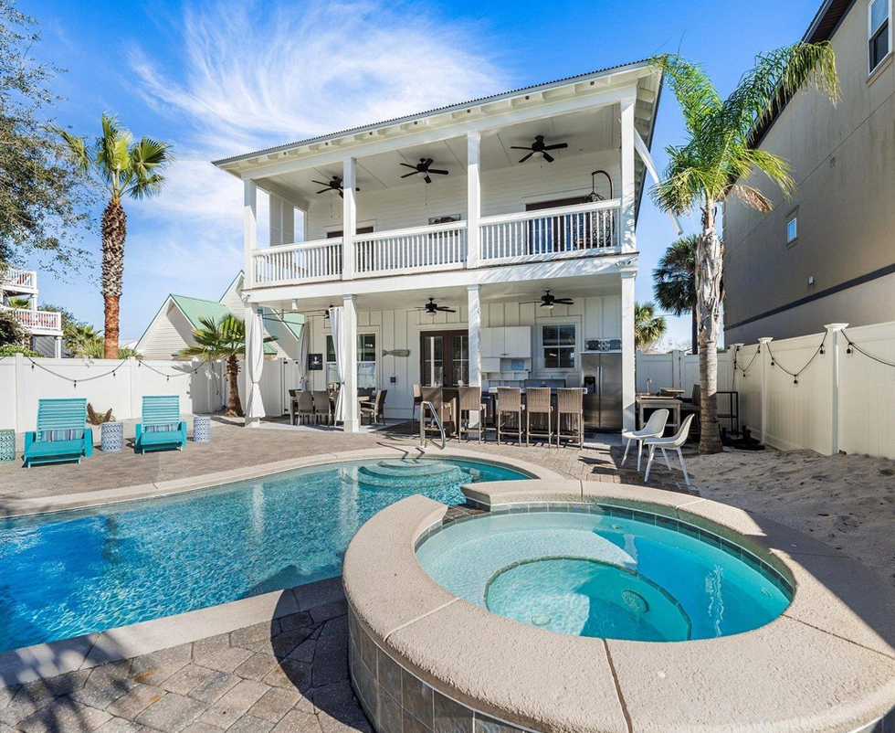 Destin Vacation Rental Cleaning Services: Why Cleanliness Makes or Breaks a Guest Stay